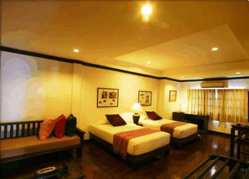 Cucumber Inn Suite Pattaya Chambre photo
