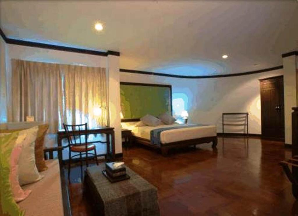 Cucumber Inn Suite Pattaya Chambre photo